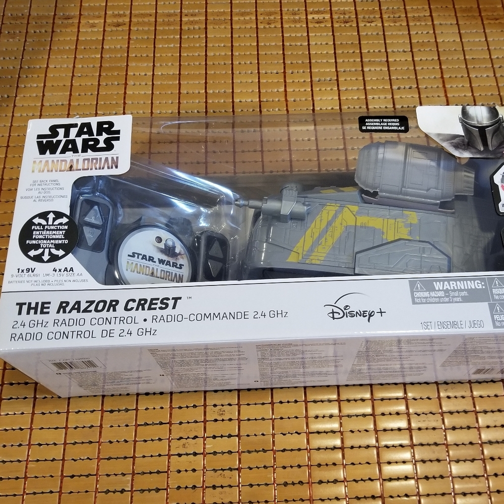 Star Wars razor crest new